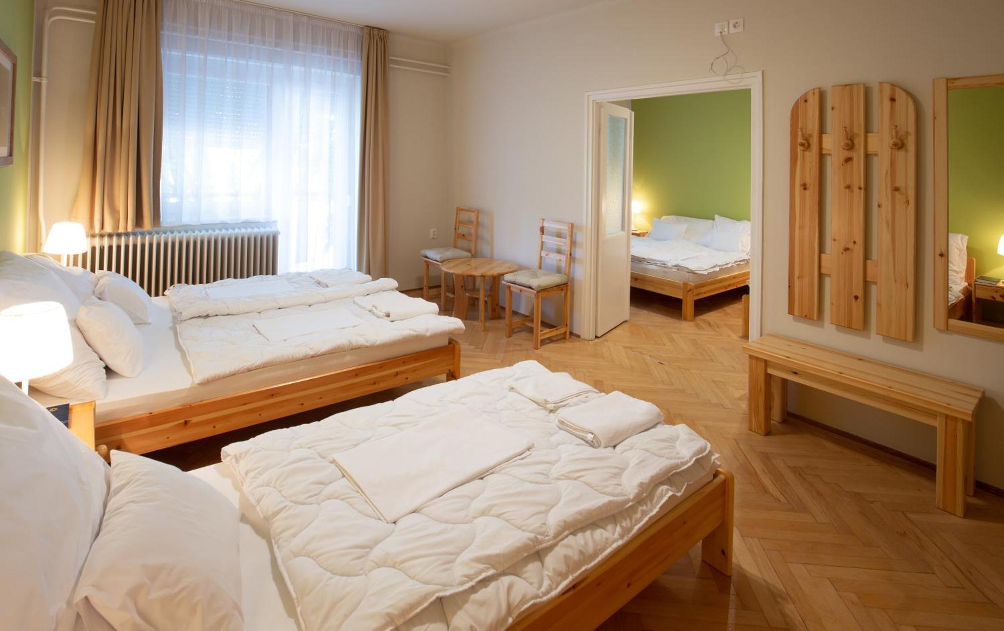Csoemoeri Vendeghaz Hotel Csomor Bagian luar foto