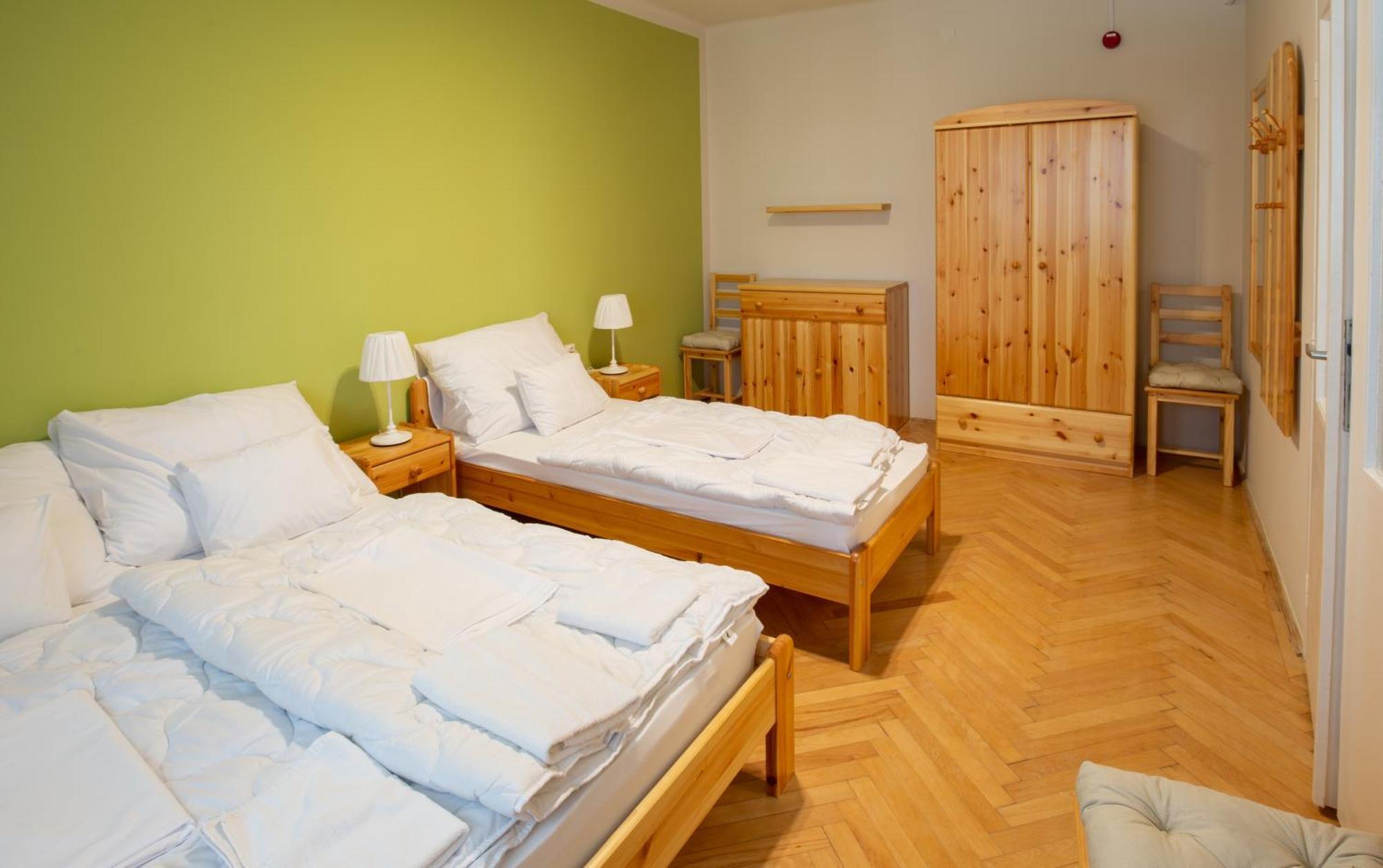 Csoemoeri Vendeghaz Hotel Csomor Bagian luar foto