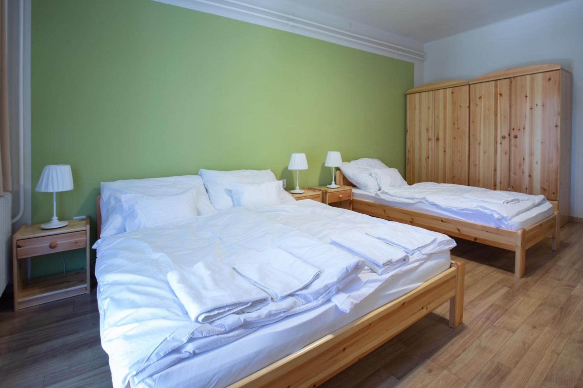 Csoemoeri Vendeghaz Hotel Csomor Bagian luar foto