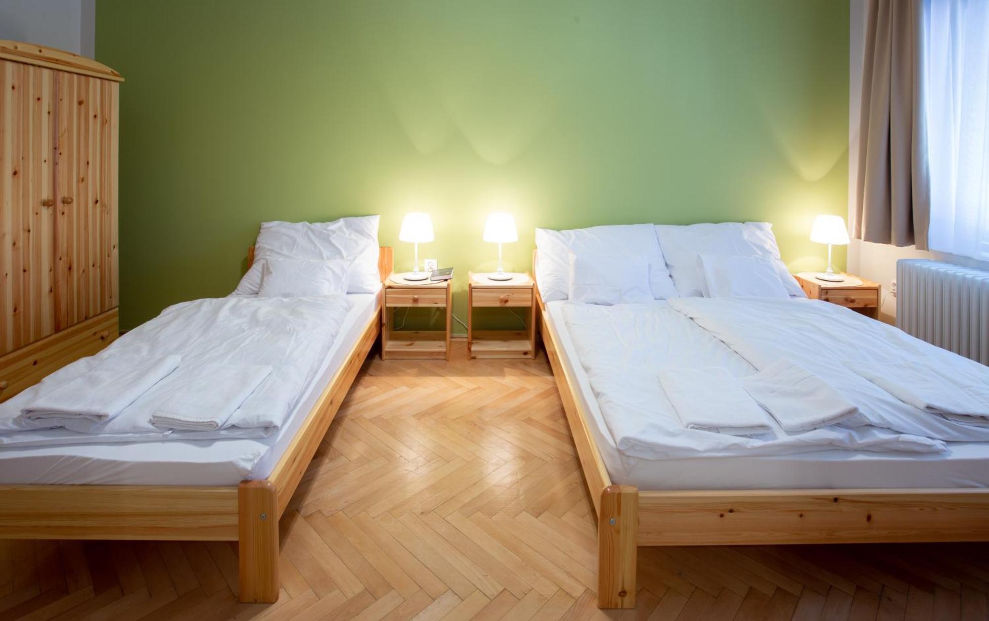 Csoemoeri Vendeghaz Hotel Csomor Bagian luar foto
