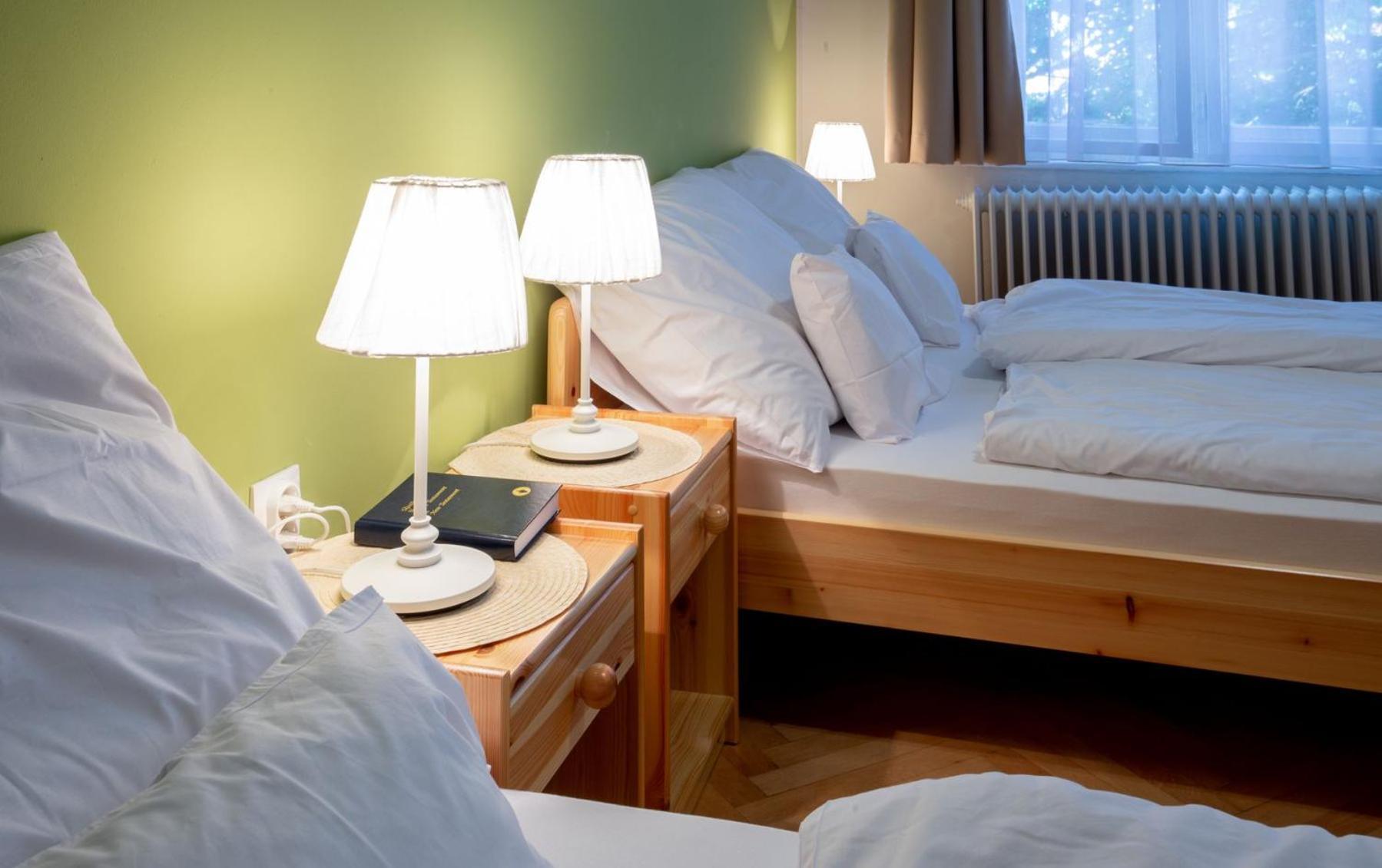 Csoemoeri Vendeghaz Hotel Csomor Bagian luar foto